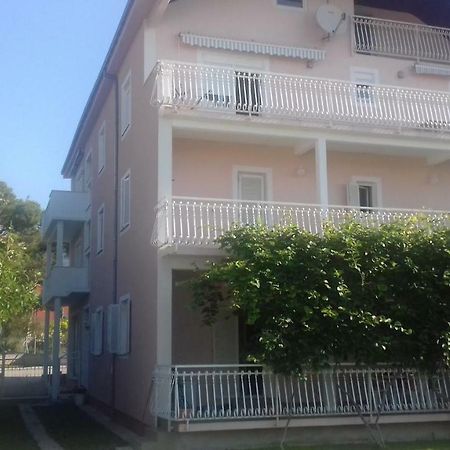 Apartman Jezidzic Kastela Dış mekan fotoğraf
